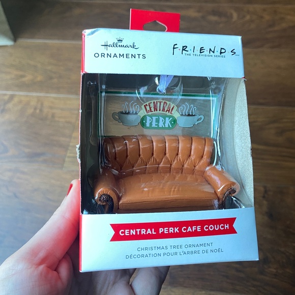 Friends TV Show Christmas Ornament - Central Perk Couch - Picture 1 of 4